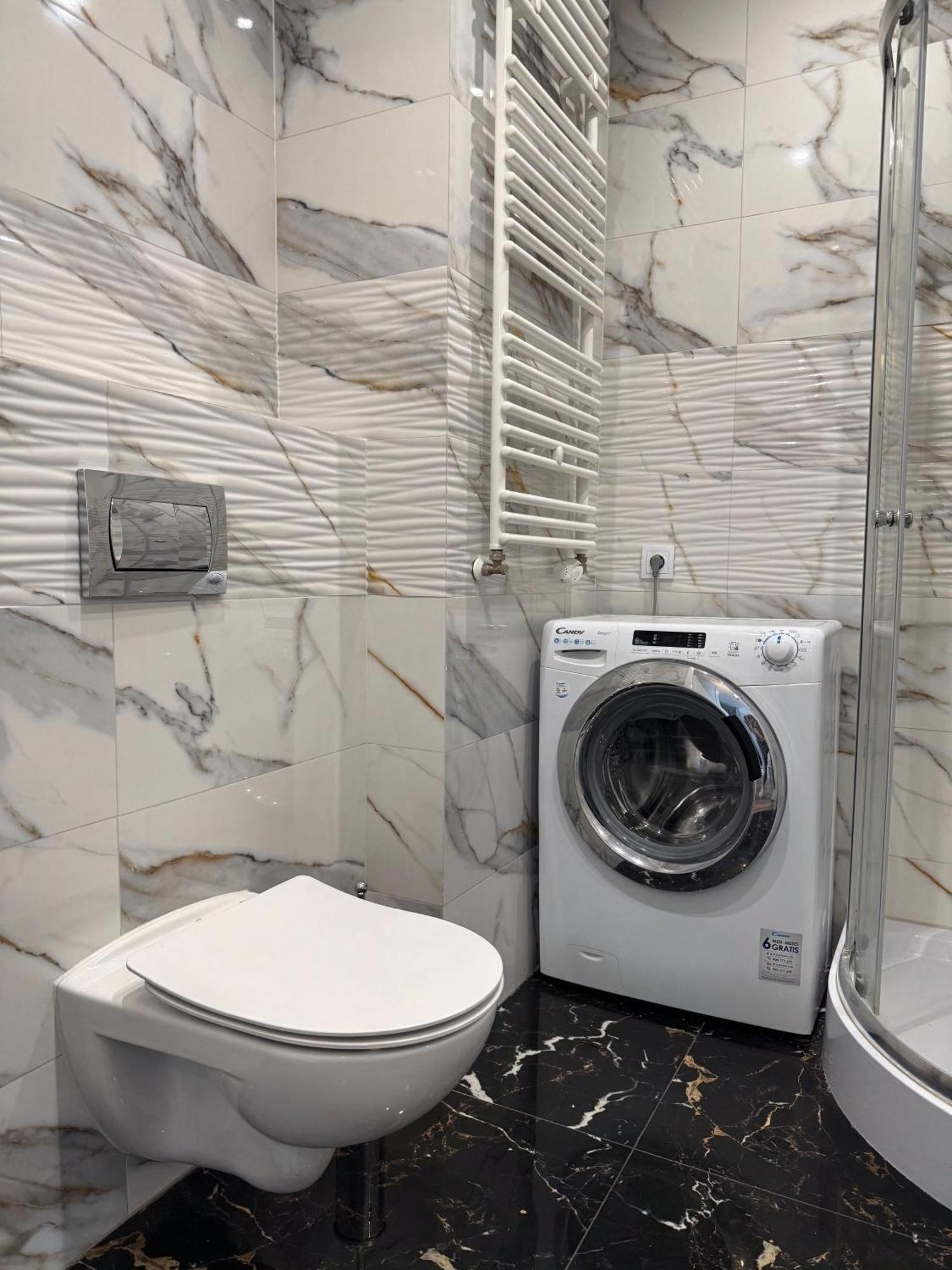 Relax Apartments - Gdansk Central & Parking Luaran gambar